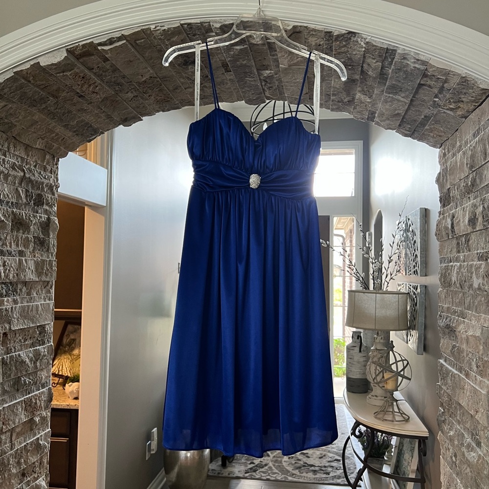 Absolutely STUNNING VIVID BLUE DRESS SIZE S (non smoking home).